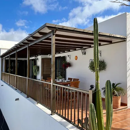 Holiday home Casa Lava *