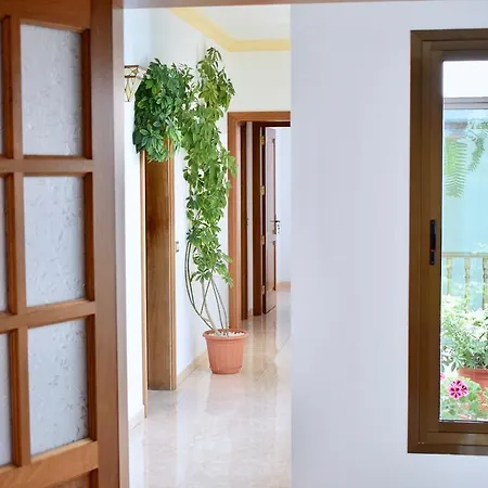 Casa Lava Holiday home *